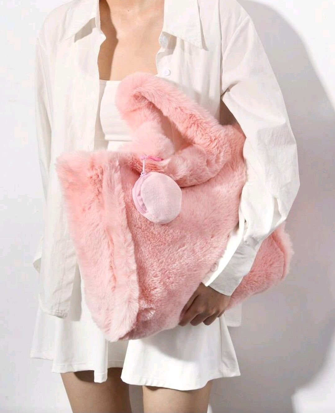 2 Pcs Fluffy Bag Plush Tote Bag for Women Autumn Winter Furry Handbags Solid Color Chic Fuzzy Shopping Soft Fashion Ladies Shoulder Bag(Coral Pink,L)